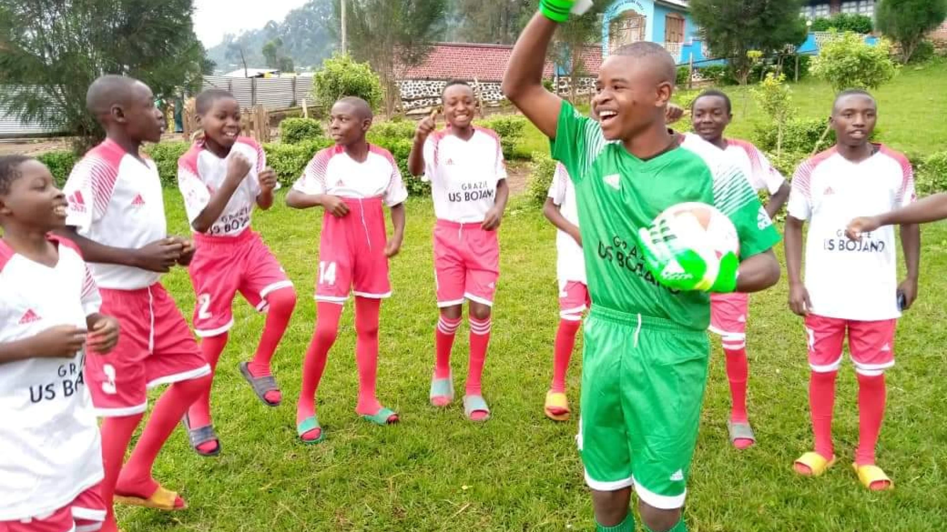 Calcio: il ricavato della partita Bojano-Campobasso devoluto in beneficienza ad un villaggio del Congo.